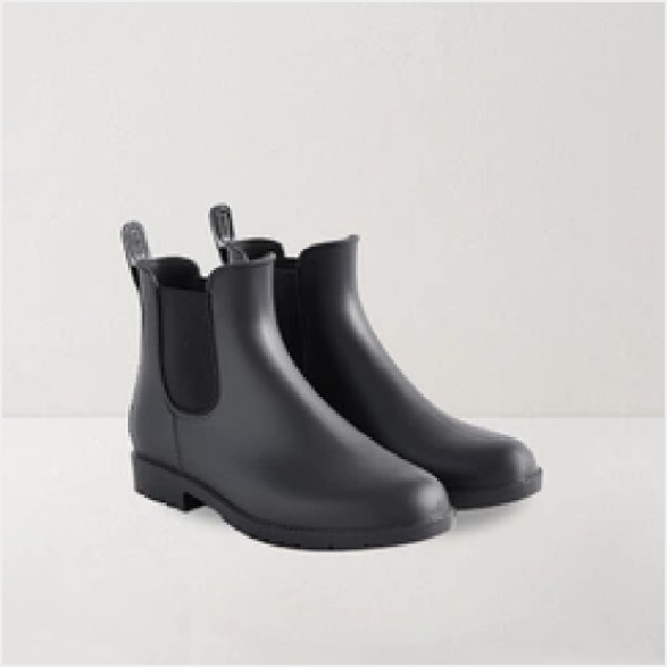 Chelsea women's short rain boots, made of environmentally friendly PVC...